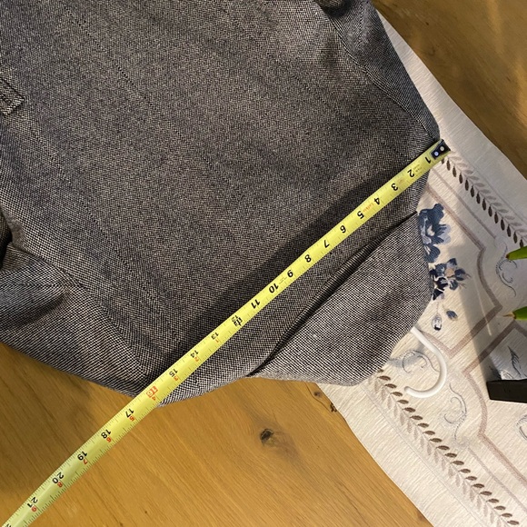 Zara Gray Belted Blazer - Picture 13 of 16